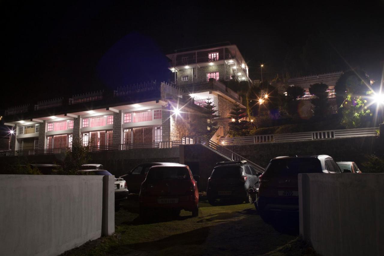 Status Hillpark Hotel Kodaikanal Exterior photo