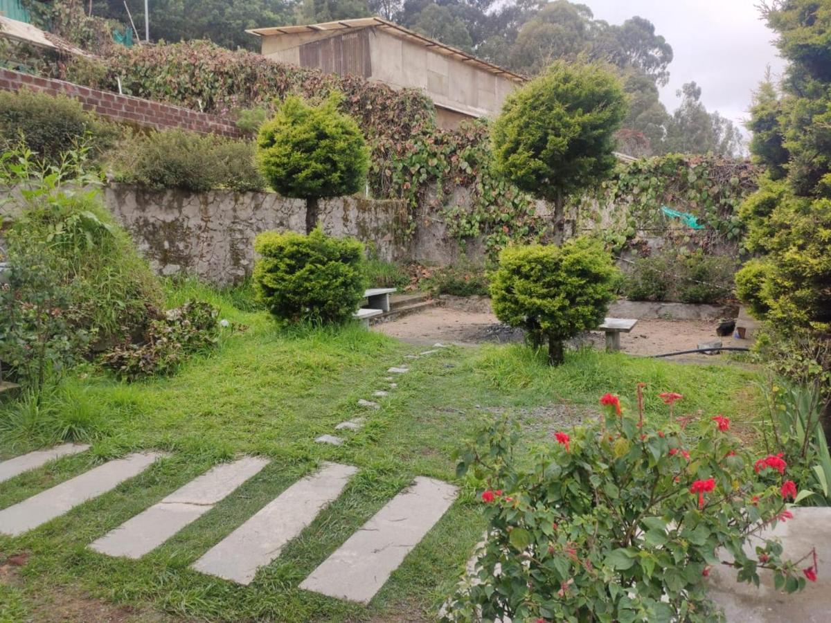 Status Hillpark Hotel Kodaikanal Exterior photo