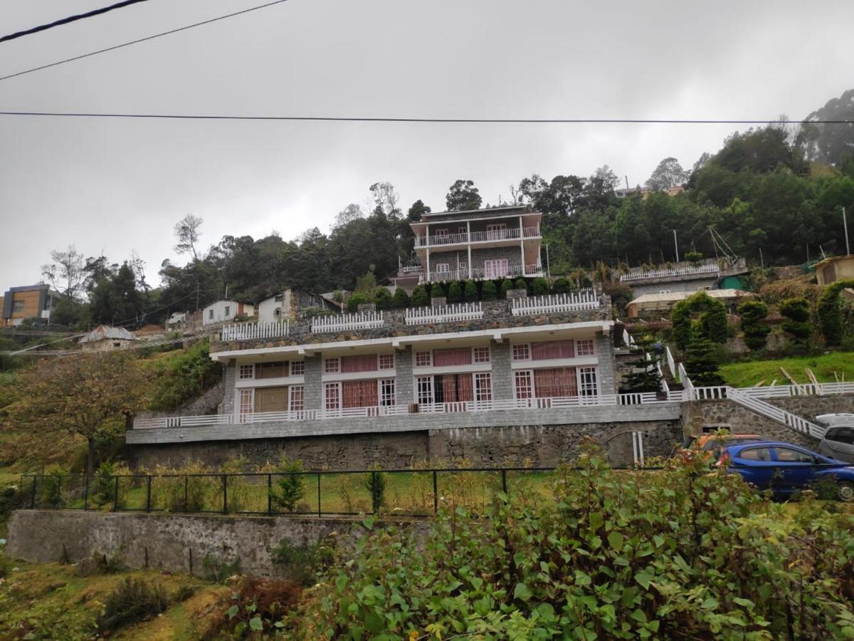 Status Hillpark Hotel Kodaikanal Exterior photo