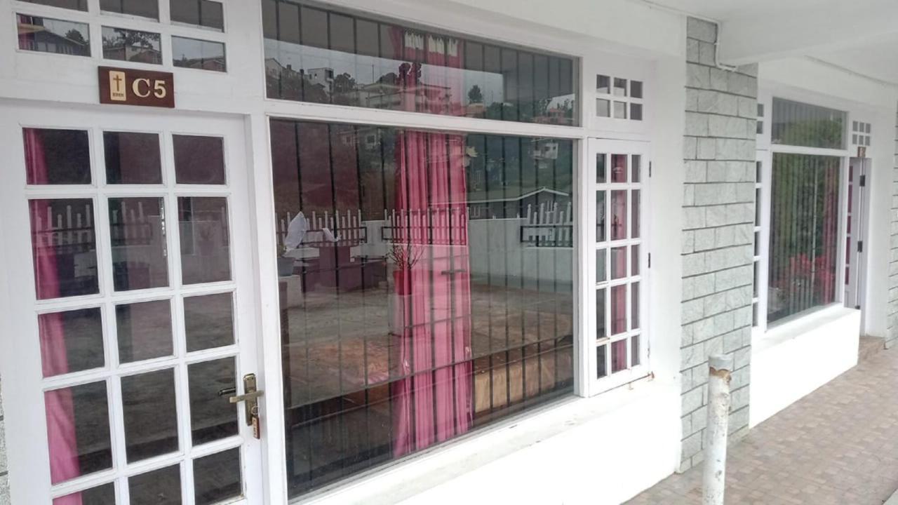 Status Hillpark Hotel Kodaikanal Exterior photo