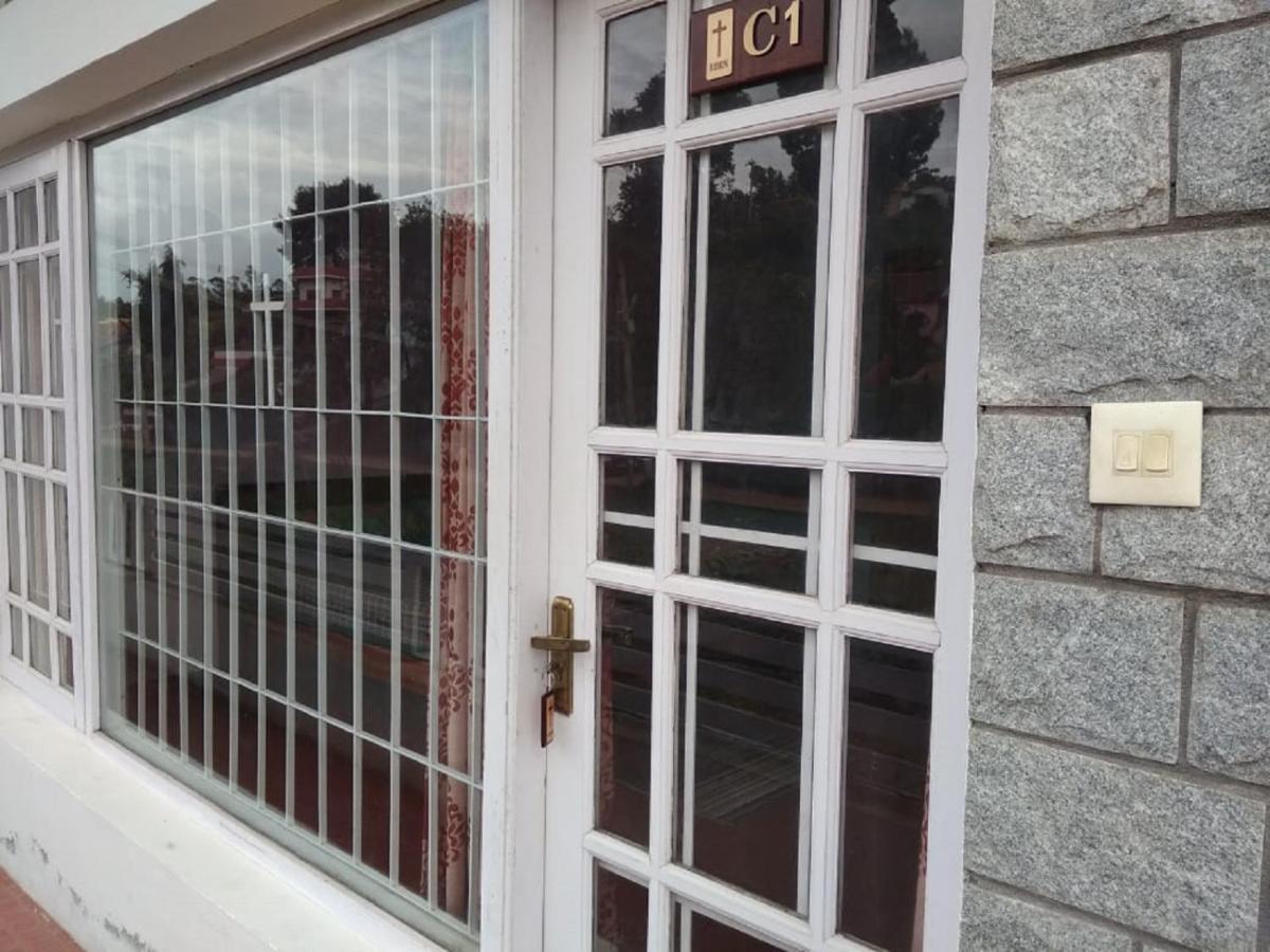 Status Hillpark Hotel Kodaikanal Exterior photo